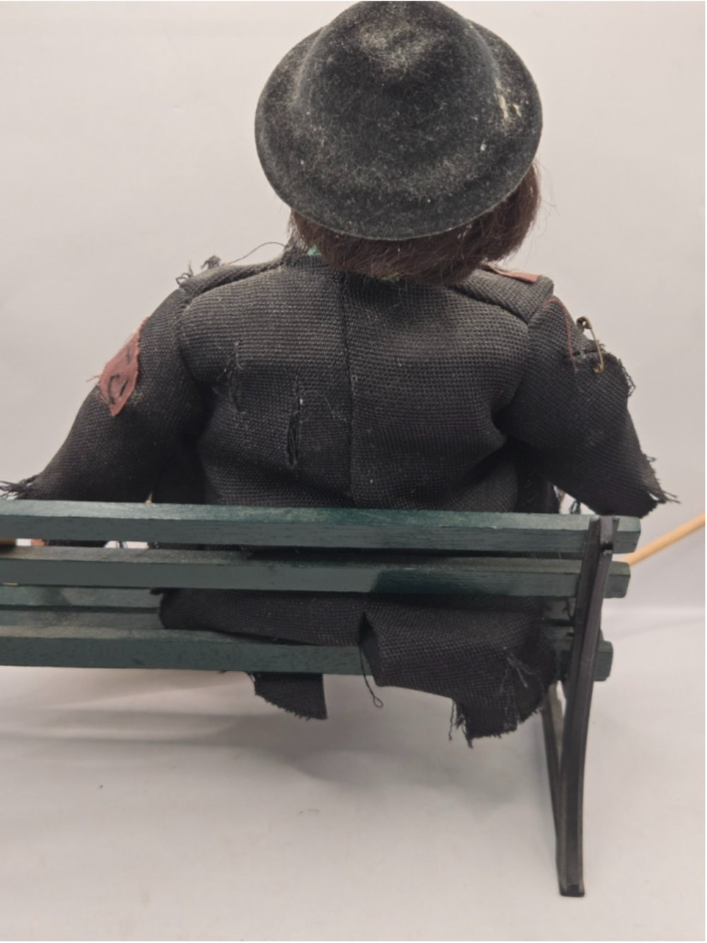 Vintage Emmett Kelly Jr Weary Willie Hobo Clown Musical Doll Park Bench May Lei - Picture 7 of 13
